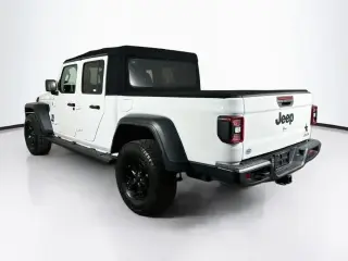 Jeep Gladiator 2020 4x4 Sport 4dr Crew Cab 5.0 ft. SB
