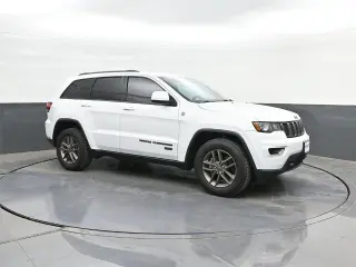 Jeep Grand Cherokee 2016 4x4 Laredo 4dr SUV