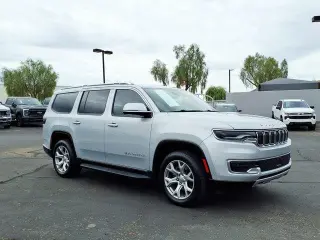 Jeep Wagoneer 2022 4x4 Serie II 4p SUV