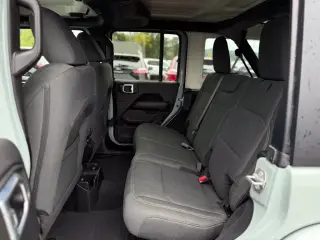 Jeep Wrangler 2024 4x4 Sahara 4p SUV