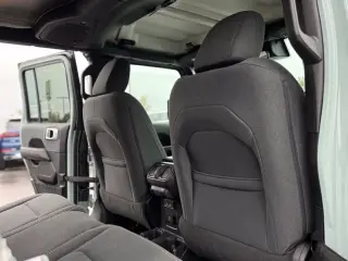 Jeep Wrangler 2024 4x4 Sahara 4p SUV