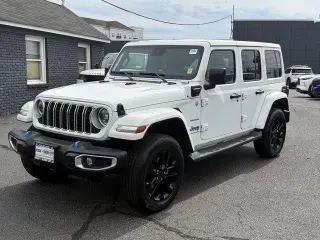 Jeep Wrangler 2024 4x4 Sahara 4xe 4p SUV