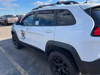 Jeep Cherokee 2017 4x4 Trailhawk 4dr SUV
