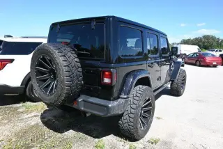 Jeep Wrangler Unlimited 2020 4x4 Sahara 4p SUV