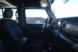 Jeep Wrangler Unlimited 2020 4x4 Sahara 4p SUV