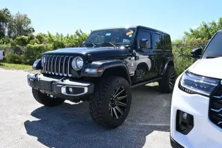 Jeep Wrangler Unlimited 2020 4x4 Sahara 4p SUV