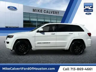 Jeep Grand Cherokee WK 2022 4x2 Laredo E 4p SUV