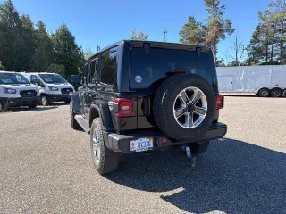 Jeep Wrangler Unlimited 2022 4x4 Sahara 4dr SUV