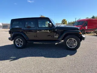 Jeep Wrangler Unlimited 2022 4x4 Sahara 4dr SUV