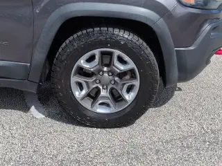 Jeep Cherokee 2019 4x4 Trailhawk 4p SUV