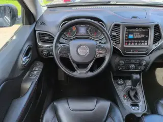 Jeep Cherokee 2019 4x4 Trailhawk 4p SUV