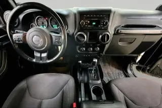 Jeep Wrangler 2014 4x4 Sport 2dr SUV