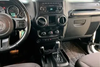 Jeep Wrangler 2014 4x4 Sport 2dr SUV