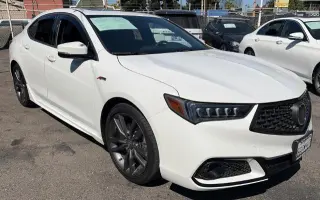 Acura TLX 2019 4dr Sedán con Tecnología y Paquete A-SPEC (Interior Rojo)
