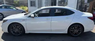 Acura TLX 2019 4dr Sedán con Tecnología y Paquete A-SPEC (Interior Rojo)