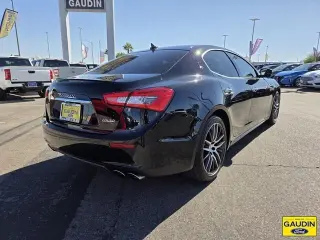 Maserati Ghibli 2017 4p Sedan