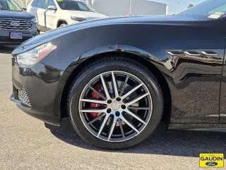 Maserati Ghibli 2017 4p Sedan