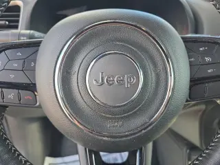 Jeep Renegade 2021 4x4 Latitude 4p SUV