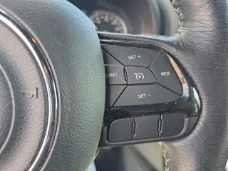 Jeep Renegade 2021 4x4 Latitude 4p SUV