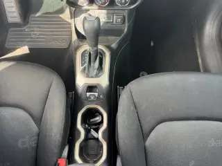 Jeep Renegade 2017 4x4 Sport 4p SUV