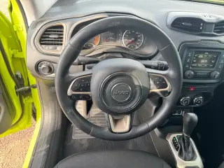 Jeep Renegade 2017 4x4 Sport 4p SUV