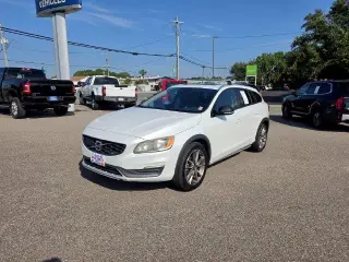 Volvo V60 Cross Country 2016 tracción total T5 4p. Station Wagon