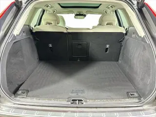 Volvo XC60 2018 AWD T5 Momentum 4p SUV