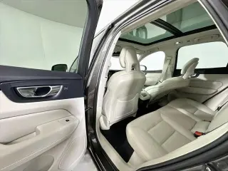 Volvo XC60 2018 AWD T5 Momentum 4p SUV