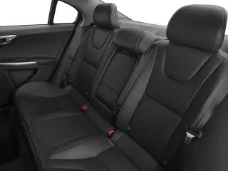 Volvo S60 2015 T5 Drive-E Platinum 4dr Sedan (versión de mitad de año)