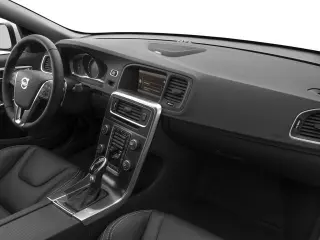 Volvo S60 2015 T5 Drive-E Platinum 4dr Sedan (versión de mitad de año)