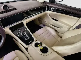 Porsche Panamera 2020 AWD 4 4dr Sedán