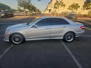 Clase E Mercedes-Benz 2012 E 350 Luxury 4dr Sedan