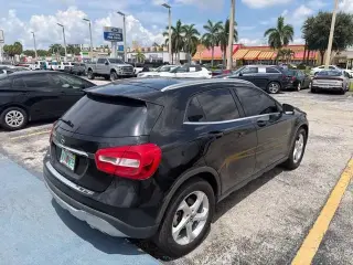 Mercedes-Benz GLA 2018 GLA 250 4dr SUV