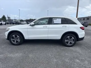 Mercedes-Benz GLC 2018 AWD GLC 300 4MATIC 4p SUV