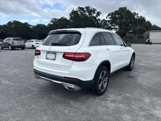 Mercedes-Benz GLC 2018 AWD GLC 300 4MATIC 4p SUV