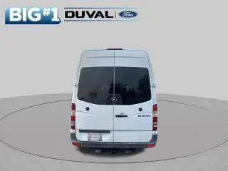 Furgón de carga Mercedes-Benz Sprinter 2012 3500 3 puertas, 170 pulgadas de distancia entre ejes, techo alto, doble rueda trasera (DRW)