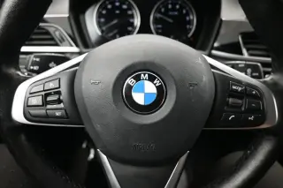 BMW X1 2022 AWD xDrive28i 4p Vehículo de Actividad Deportiva Deportiva