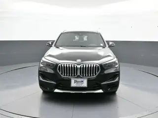 BMW X1 2022 AWD xDrive28i 4p Vehículo de Actividad Deportiva Deportiva