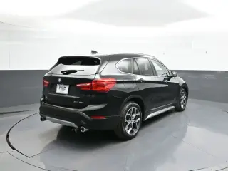 BMW X1 2022 AWD xDrive28i 4p Vehículo de Actividad Deportiva Deportiva