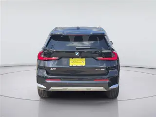 BMW X1 2023 AWD xDrive28i SUV de 4 puertas
