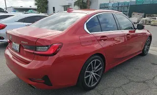 BMW Serie 3 2019 330i Sedán 4p.