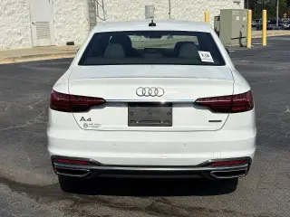 Audi A4 2021 AWD quattro línea S Premium Plus 45 TFSI 4p Sedan
