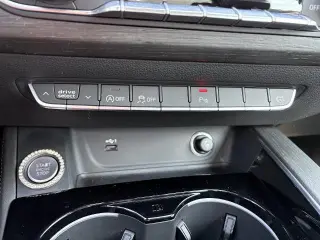 Audi A4 2021 AWD quattro línea S Premium Plus 45 TFSI 4p Sedan