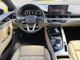 Audi A5 Sportback 2025 AWD quattro S line Premium 45 TFSI 4p Puerta trasera Deportiva