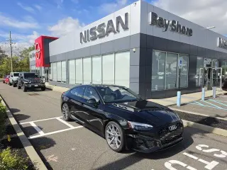 Audi A5 Sportback 2025 AWD quattro S line Premium 45 TFSI 4p Puerta trasera Deportiva