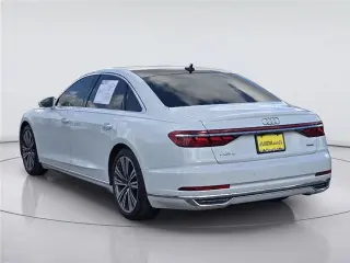 Audi A8 L 2019 tracción total quattro 60 TFSI Sedán 4p.