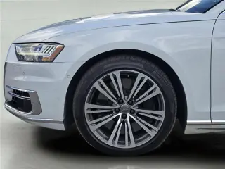 Audi A8 L 2019 tracción total quattro 60 TFSI Sedán 4p.