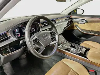Audi A8 L 2021 tracción en todas las ruedas quattro 55 TFSI 4p Sedan