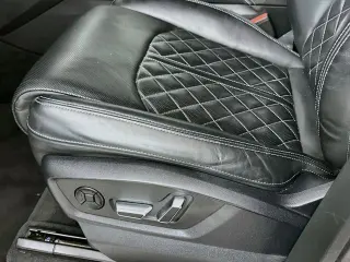 Audi Q7 2024 AWD quattro Prestige 55 TFSI 4p SUV