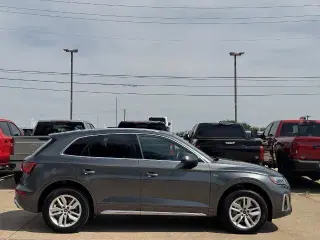 Audi Q5 2022 AWD quattro línea S Premium 45 TFSI 4p SUV